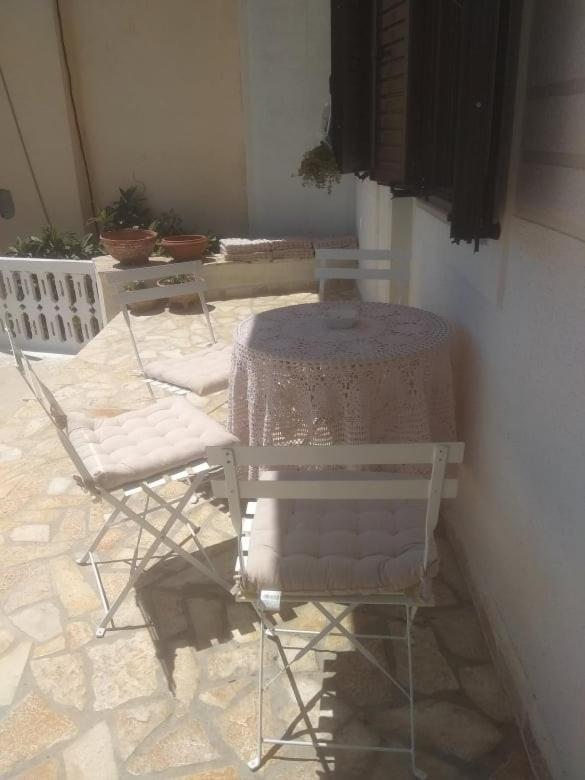 Vogklis House Hotell Qeparo Eksteriør bilde