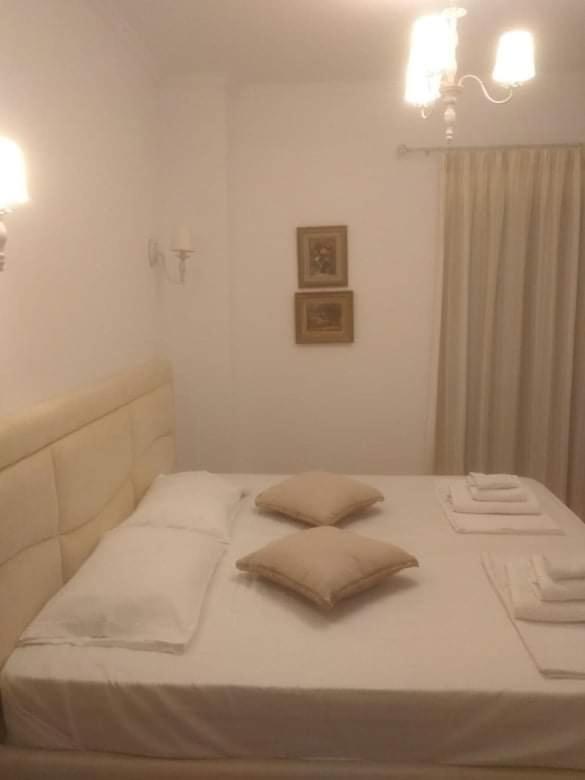 Vogklis House Hotell Qeparo Eksteriør bilde