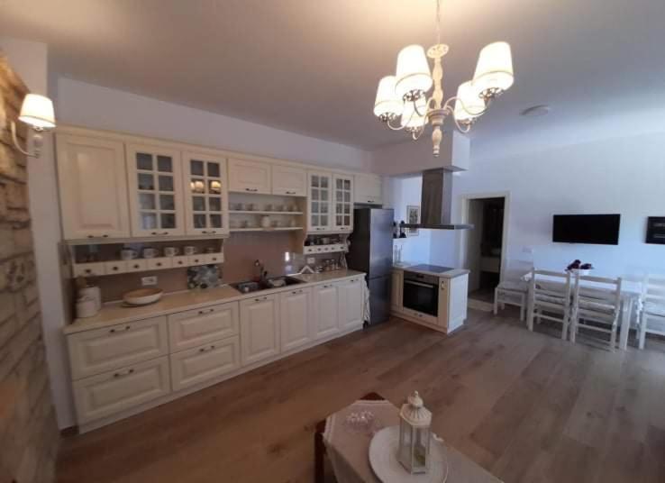 Vogklis House Hotell Qeparo Eksteriør bilde