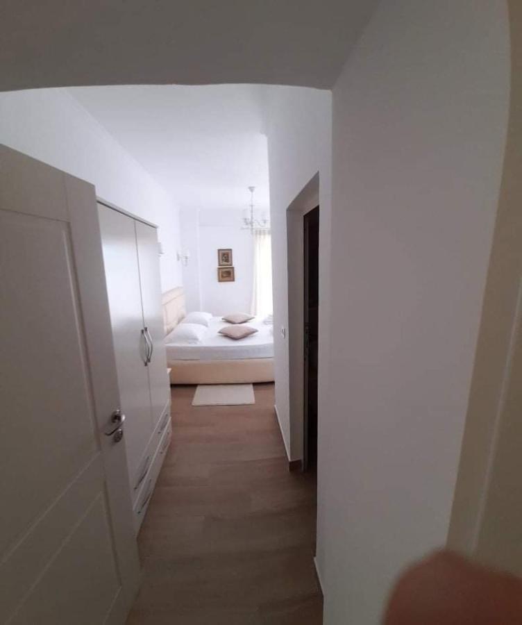 Vogklis House Hotell Qeparo Eksteriør bilde