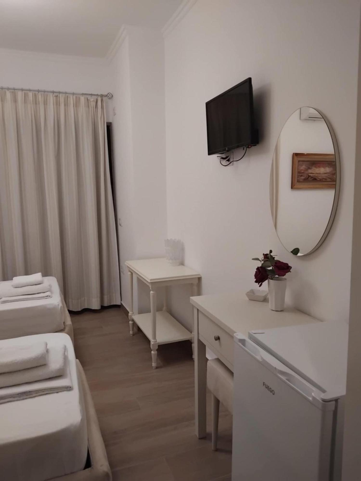 Vogklis House Hotell Qeparo Eksteriør bilde